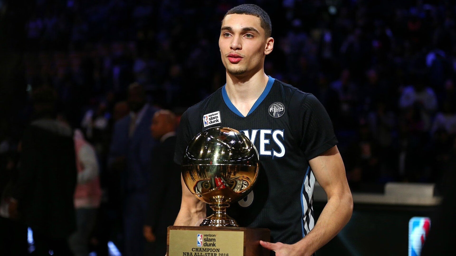 布克谈训练细节决定比赛成败，布克训练照