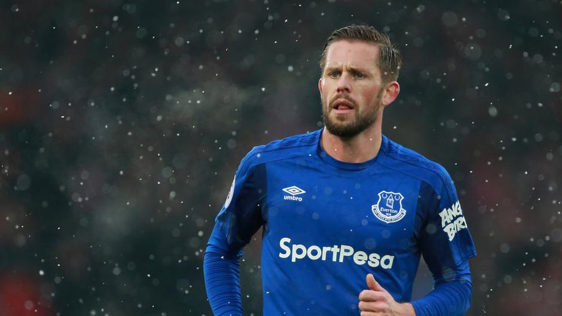 欧洲杯劲敌碰撞：战术芯片中的精彩对决，欧洲杯战术笔记